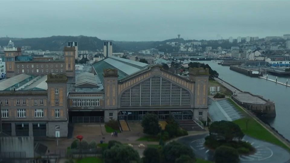 VIDÉO - Elle fête ses 90 ans : le passé glorieux de la gare maritime de Cherbourg
